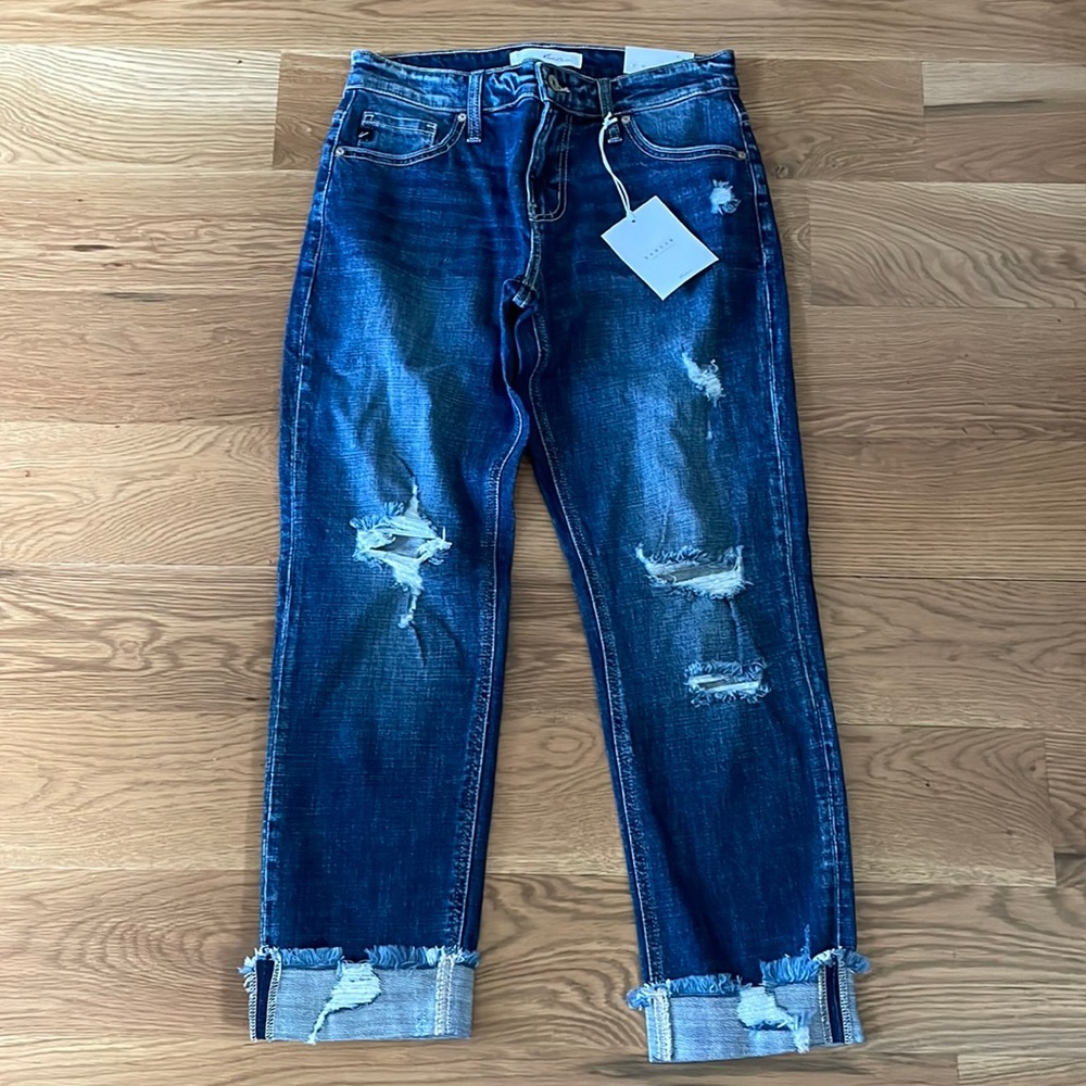 KanCan boyfriend cropped capri jeans